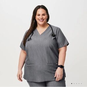 Figs‎ Charcoal Short Sleeve Scrubs Top Technically Collection
